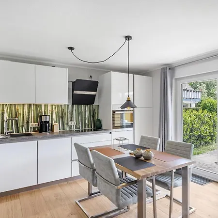 Zur Meeresmuschel Nr.10 Zingst